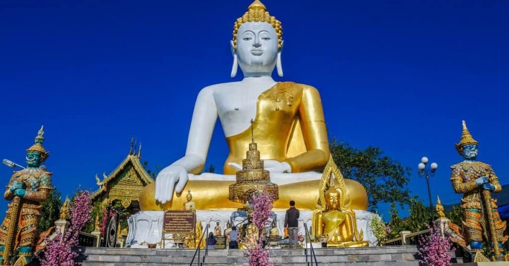 Wat Phra That Doi Kham Chiang Mai