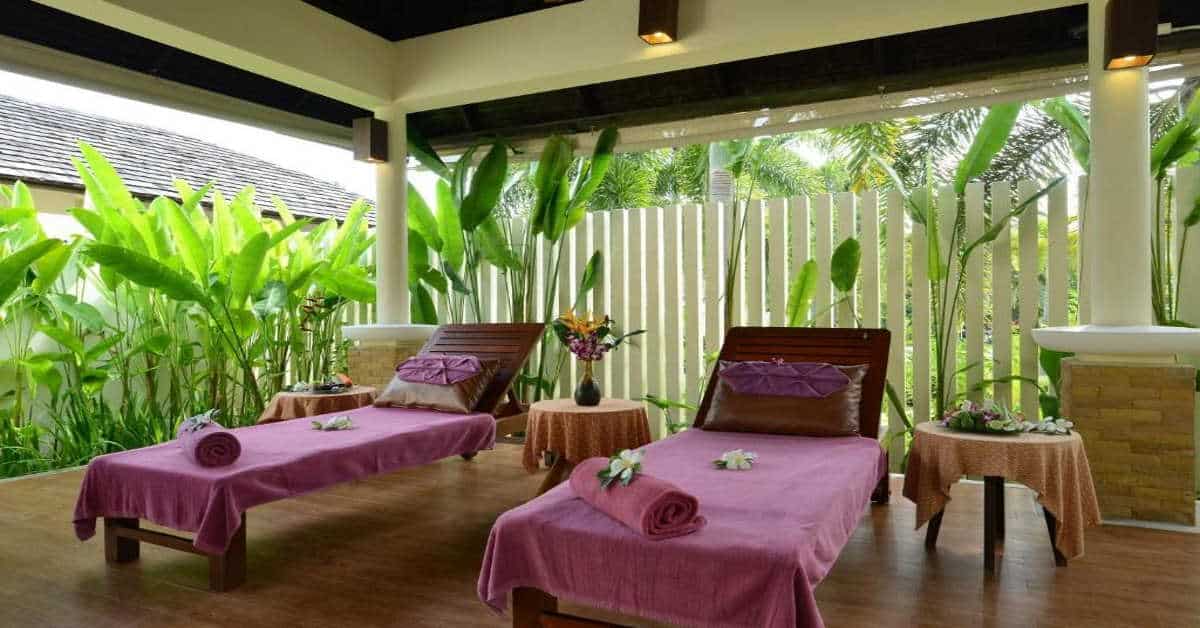 The luxury hotel Bho Nga Thani Resort and Spa Krabi and Riley Beach