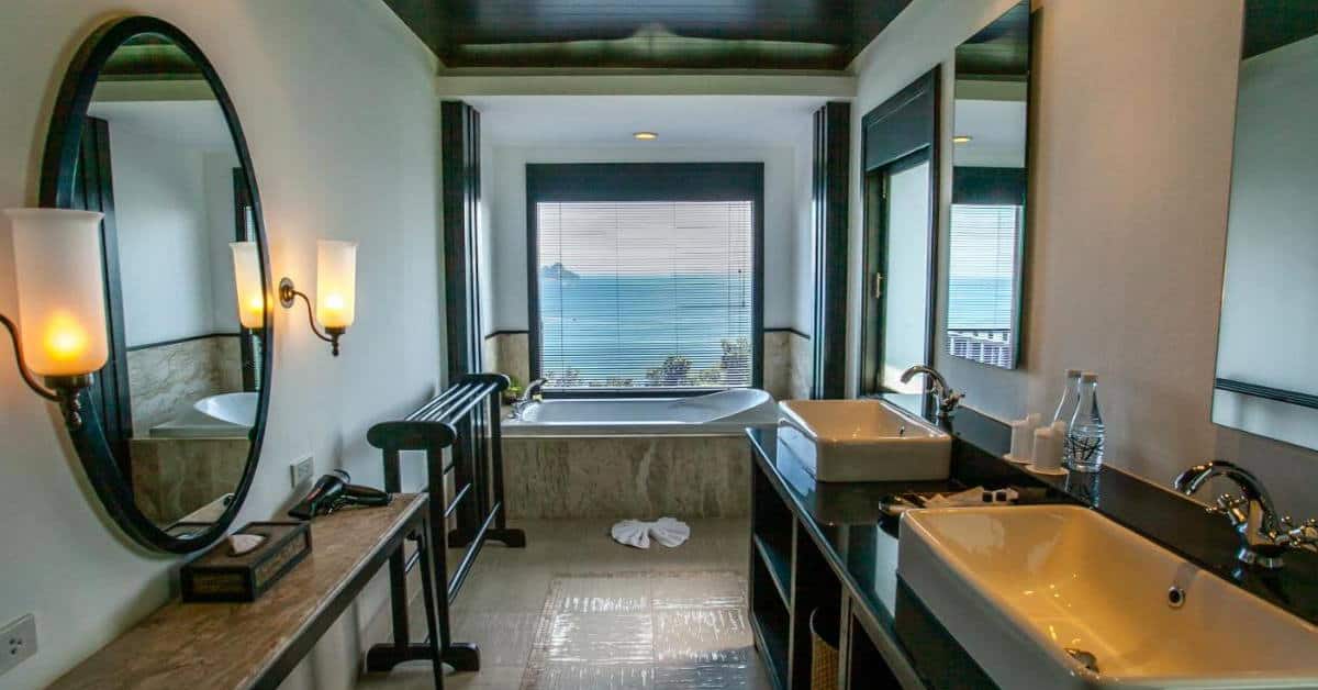 甲米和莱利海滩 360 度别墅酒店
