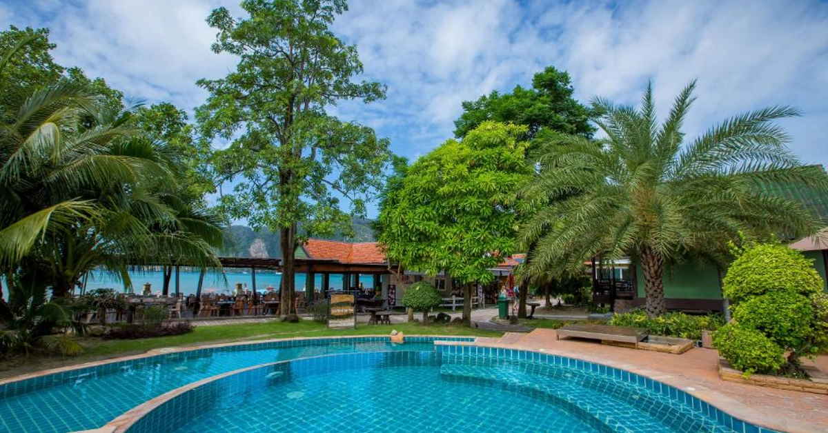 Phi Phi Andaman Beach Resort Hotel Kophipi