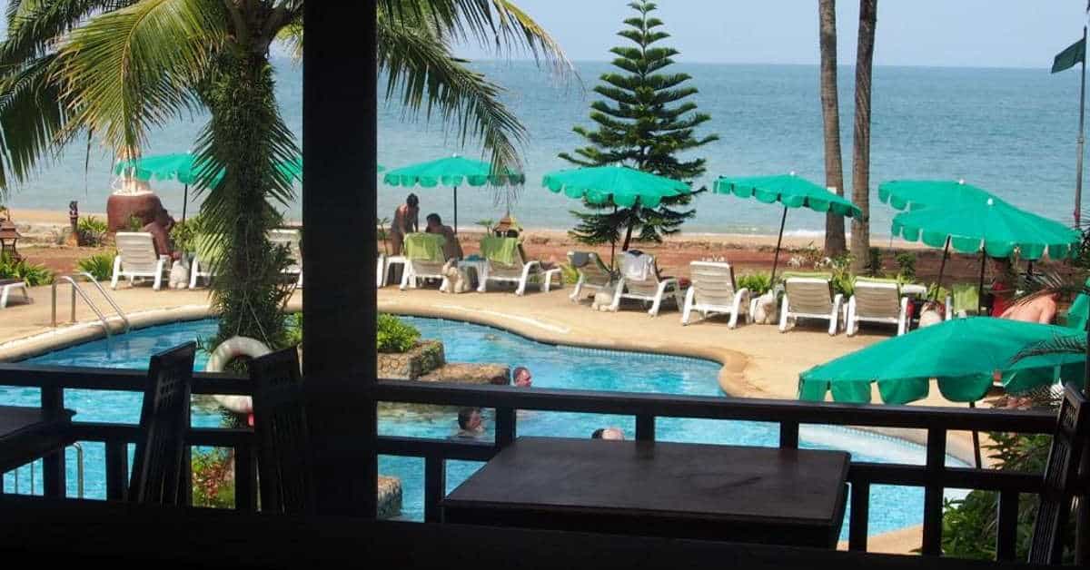 فندق Caulk Palm Beach Khao Lak